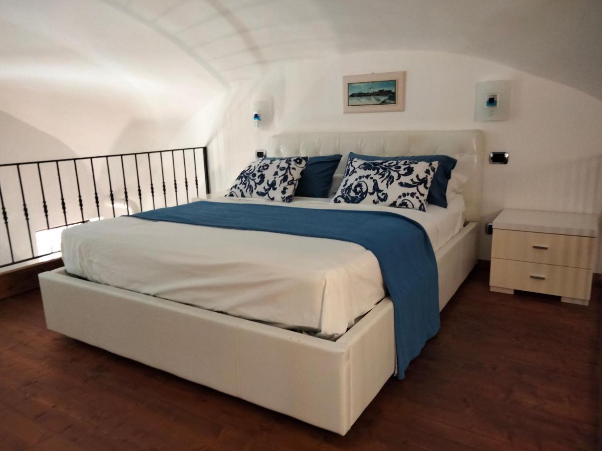 L'ancorotto Azzurro Apartment *